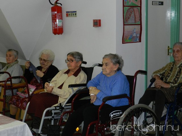 95. születésnapot ünnepeltünk 08